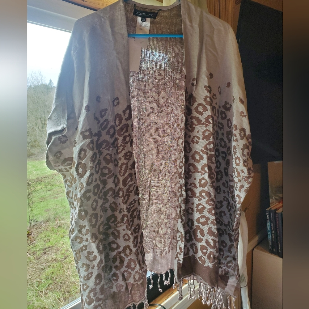 Colleen Lopez printed woven topper with fringe hemline